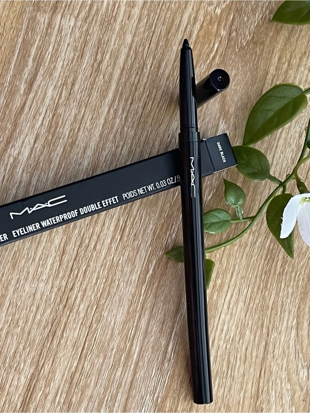 MAC Dual Dare All Day Waterproof Liner Eyeliner (Dare Black) ~ 0.03 oz.